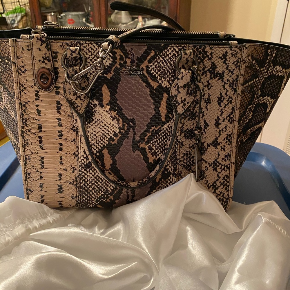 Coach crossbody